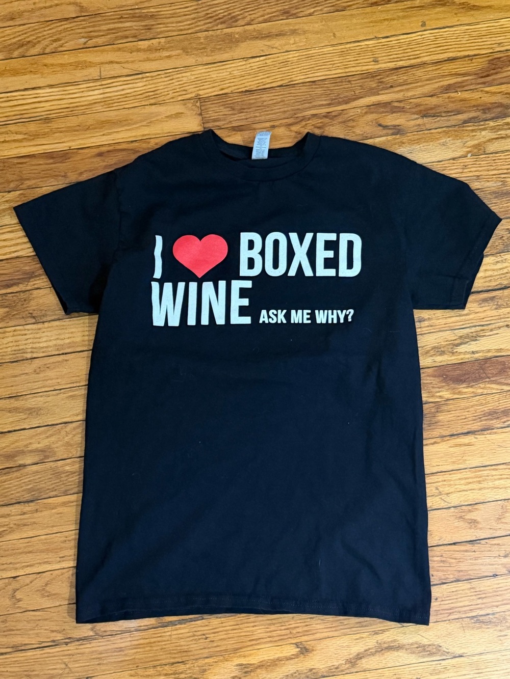 🇨🇦 I ❤️ Boxed Wine Ask Me Why Graphic Tee Men’s Small Black Funny Canadian